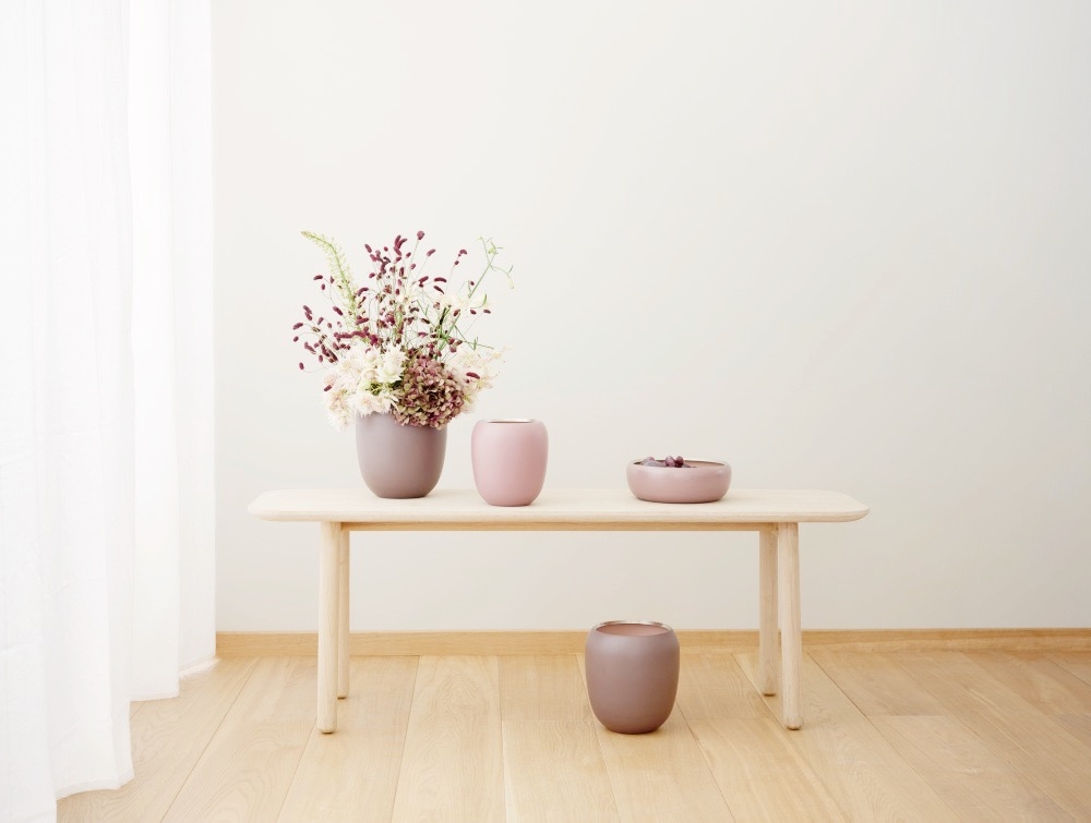 Stelton Vase Ora dark powder 20cm